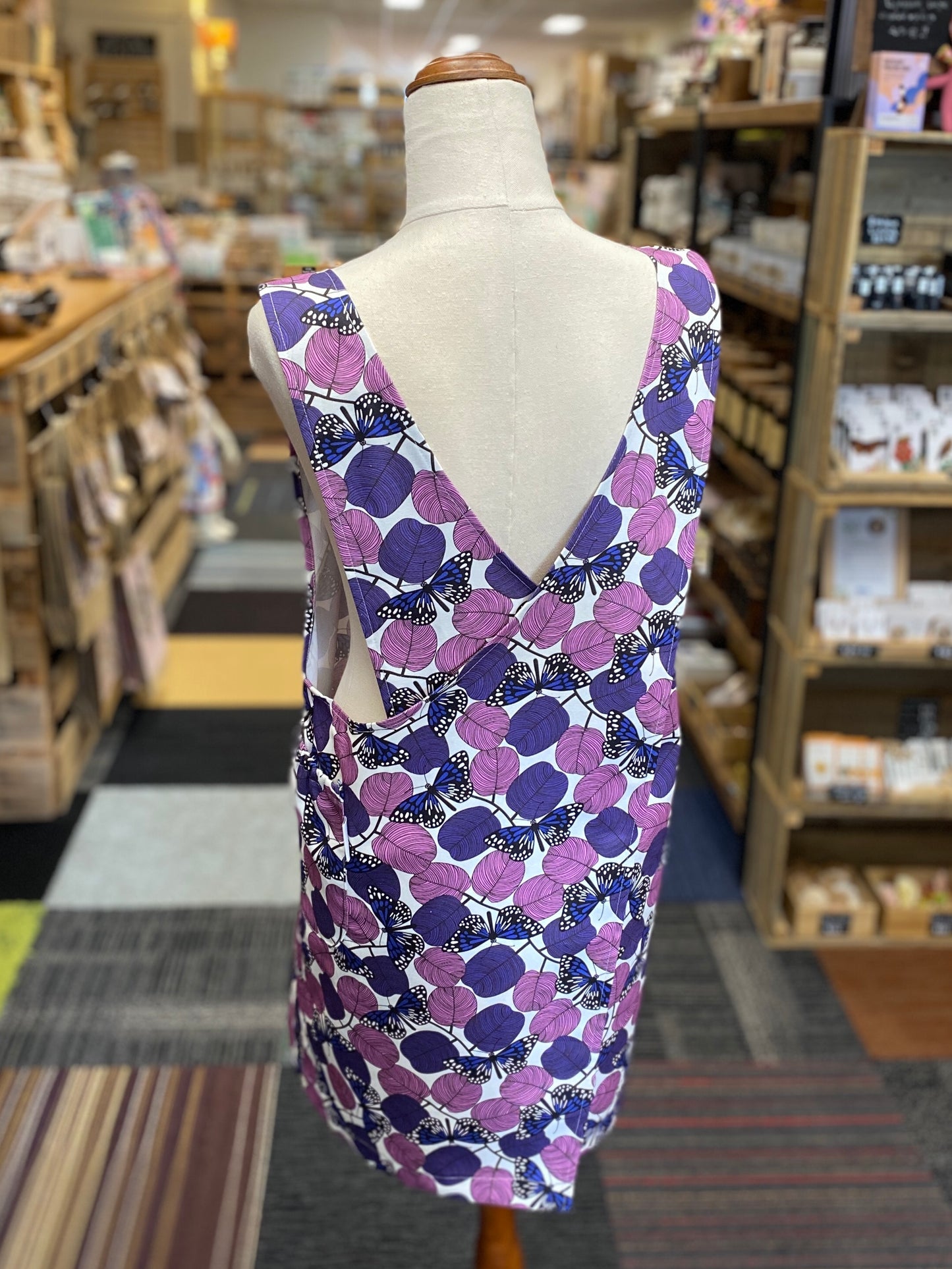Upcycled Cross-back Aprons HTM