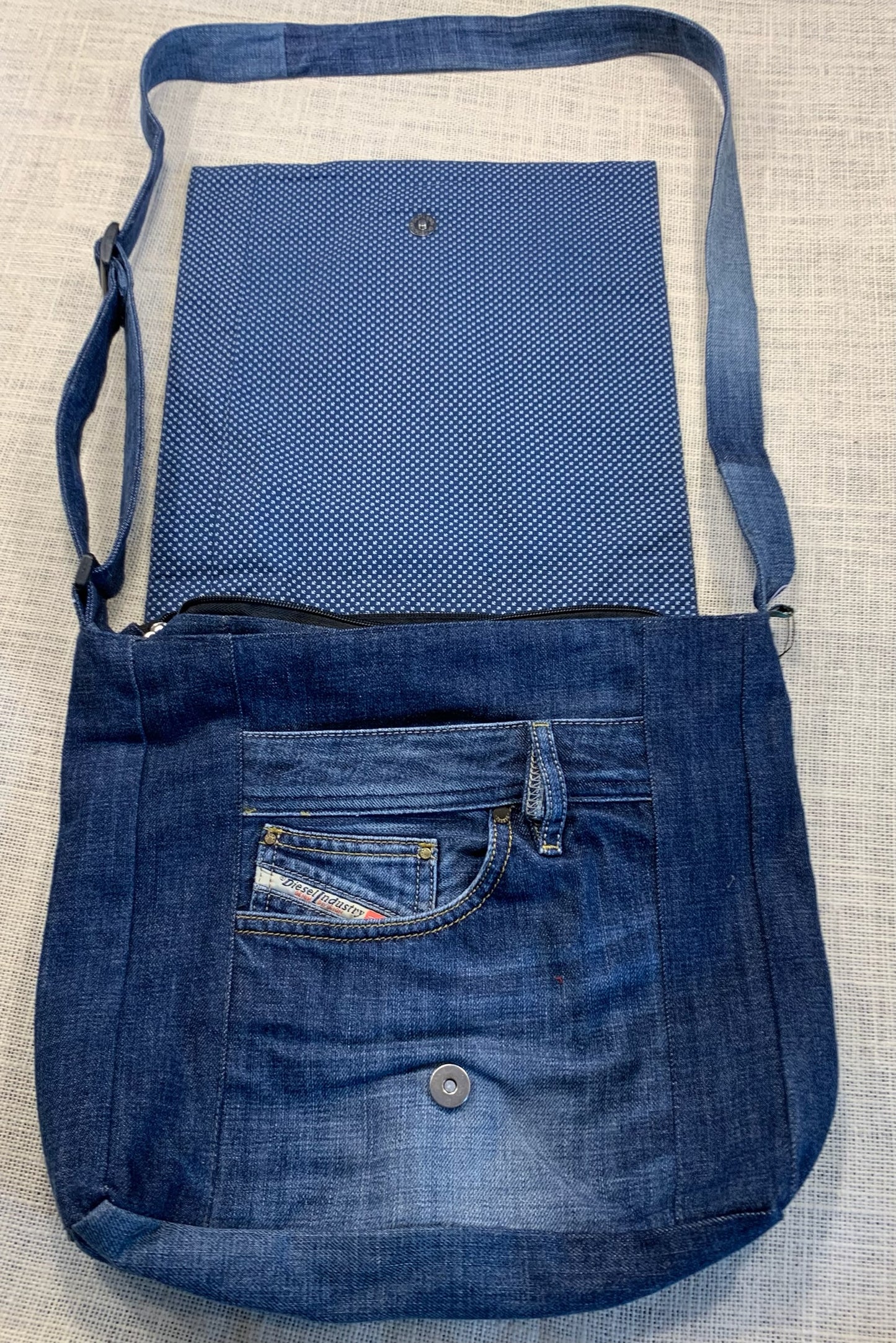 Messenger Bag Second Chance