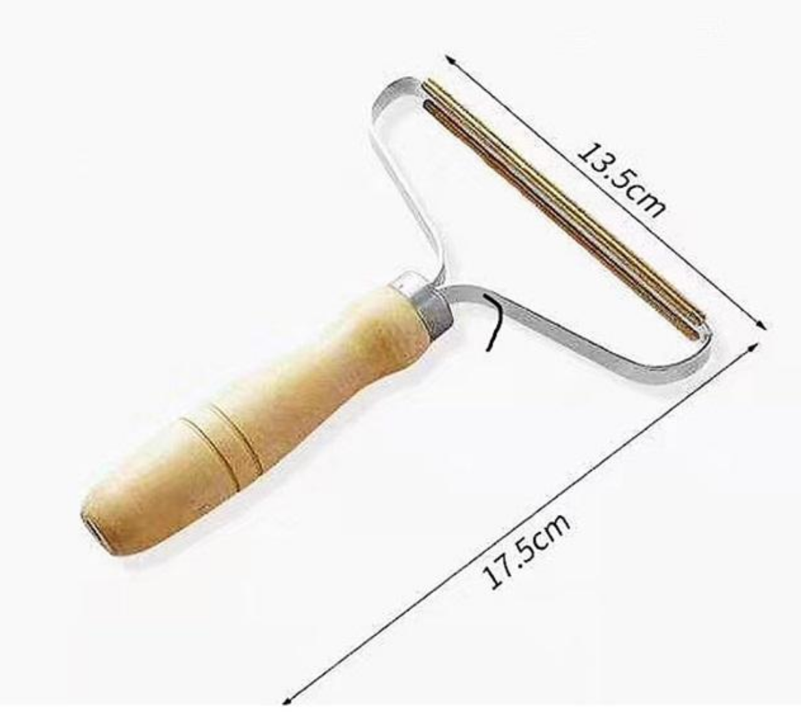 Lint Remover Wooden Handle - Here and There Makers